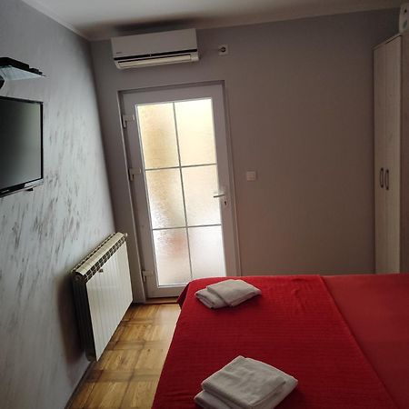 Apartmani Radovic 2 ブドヴァ エクステリア 写真