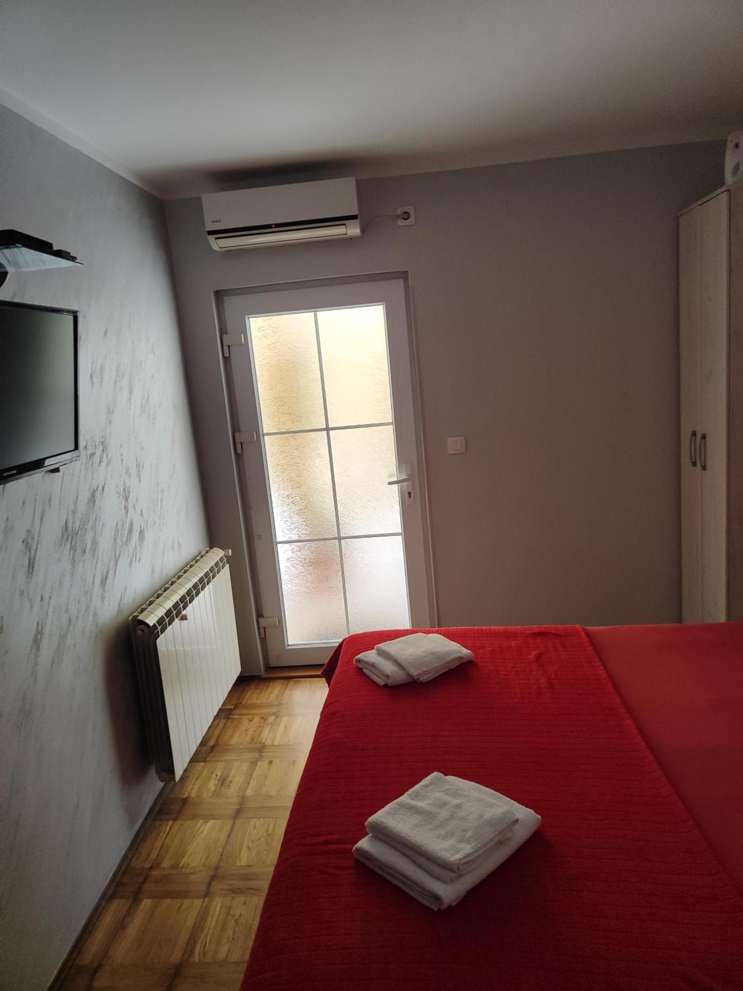 Apartmani Radovic 2 ブドヴァ エクステリア 写真