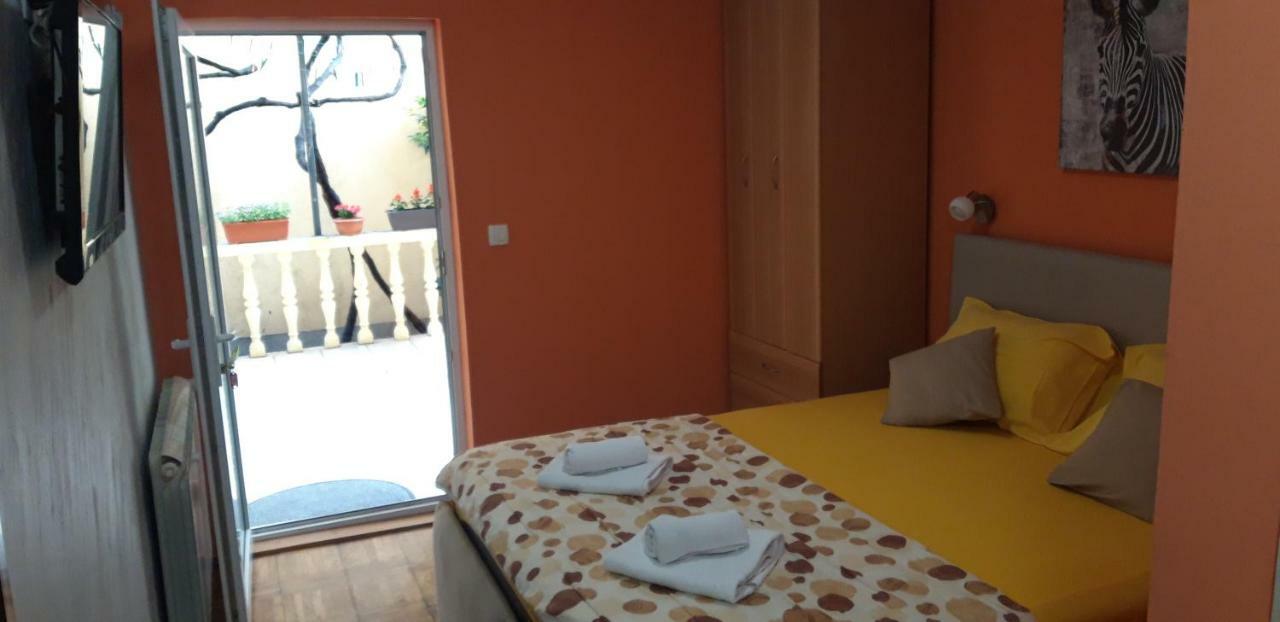 Apartmani Radovic 2 ブドヴァ エクステリア 写真