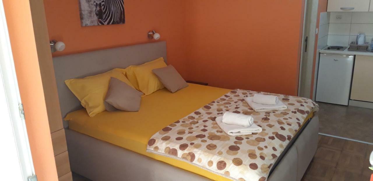 Apartmani Radovic 2 ブドヴァ エクステリア 写真